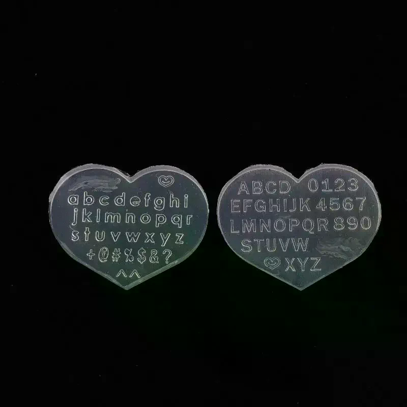 /Kuz/Art Decoration Universal  - Resin Art Earrings Design recension och pris