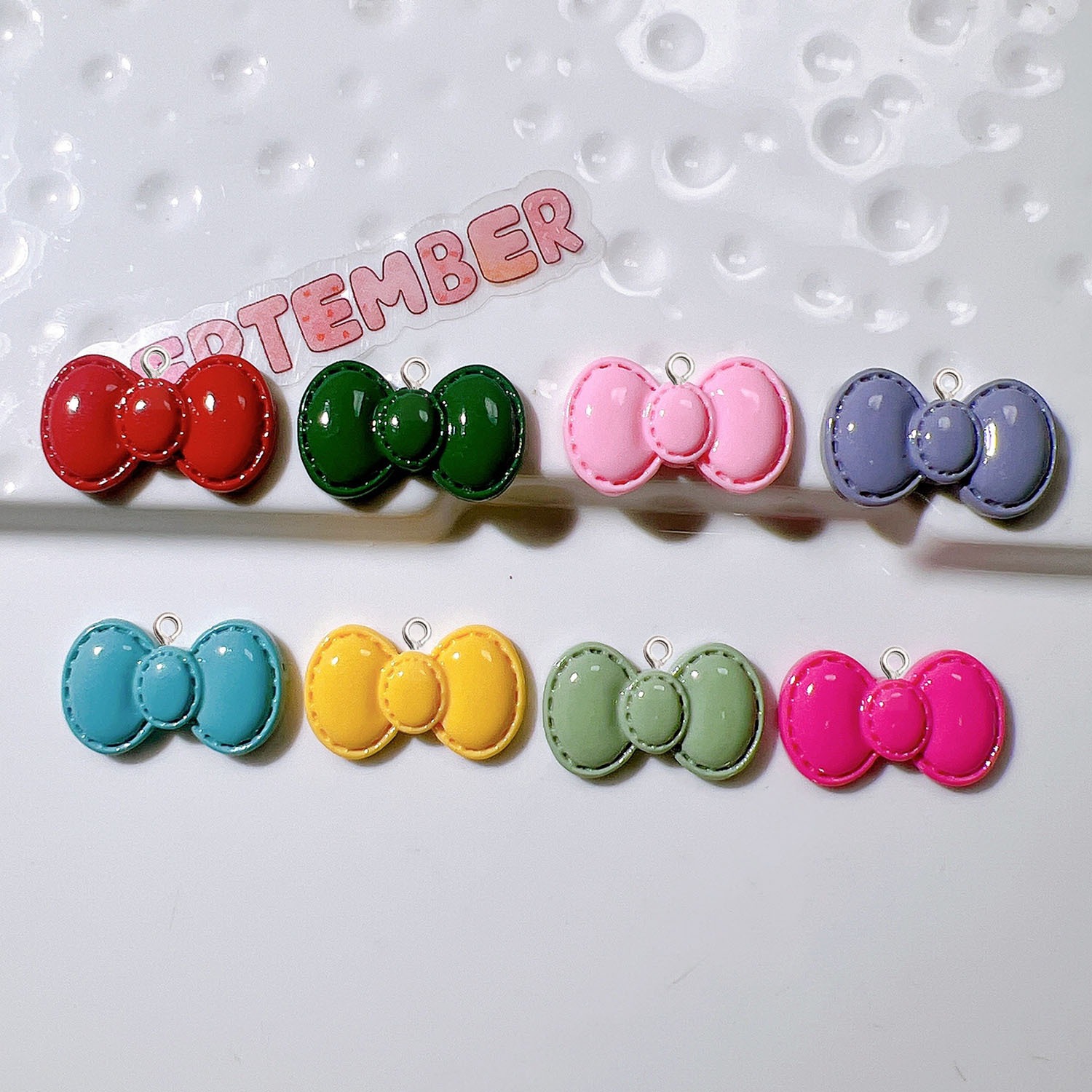 10Pcs Cute Cartoon Bowknot Res - Resin Art Earrings Material recension och pris