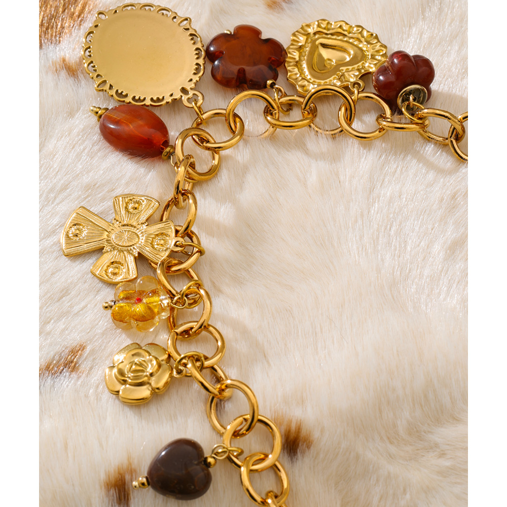 Yhpup Exclusive Design Handmad - Resin Art Necklace recension och pris