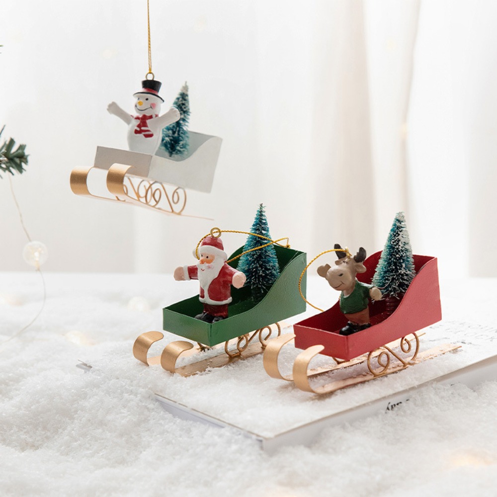 Nordic Xmas Tree Sled Pendant  - Xmas Resin Art recension och pris