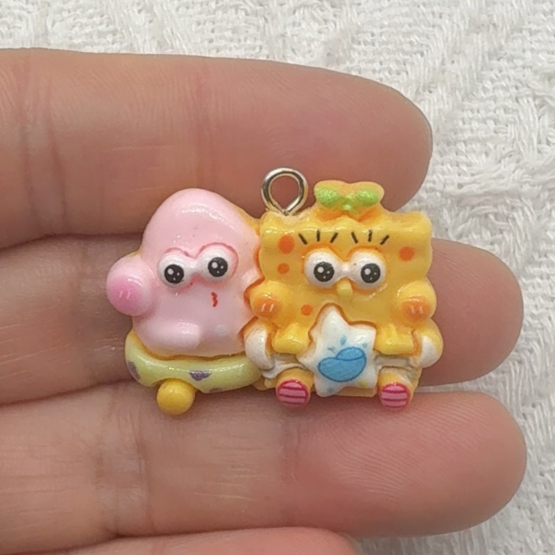 10pcs cartoon resin pendant, D - Resin Art For Sale recension och pris